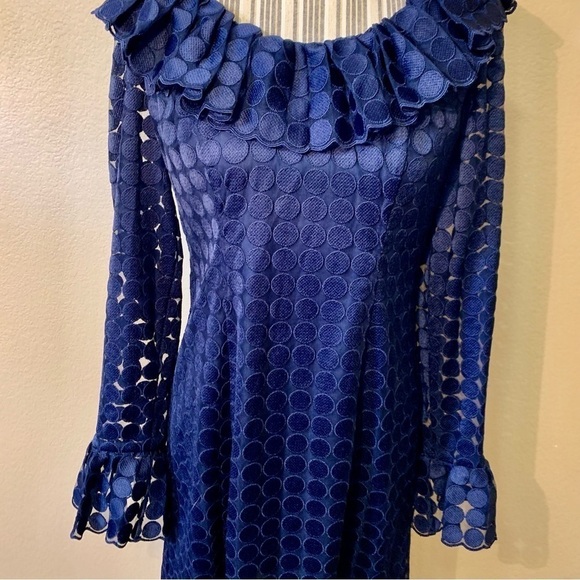Trina Turk Dress Medium Navy Blue Mini Long Slvs Lace Dots Ruffle Neckline Cuffs - Picture 3 of 16